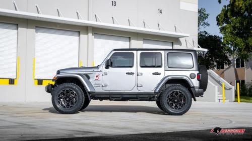 champion-4x4-jeep-jl_48103661781_o