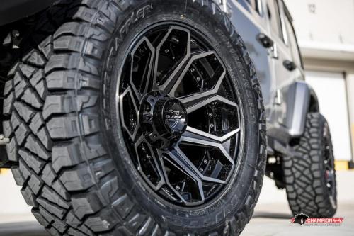 champion-4x4-jeep-jl_48103704318_o