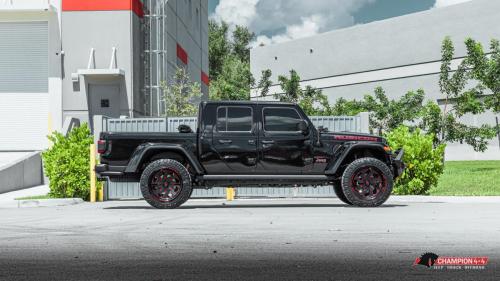 guerrys-jeep-gladiator_48843786242_o