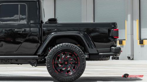 guerrys-jeep-gladiator_48843786412_o