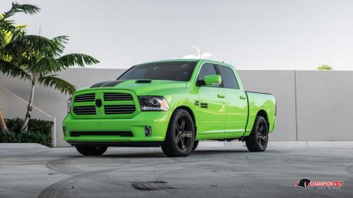 inaudy-lowered-dodge-ram-1500_46905866644_o