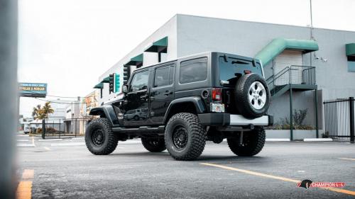 joses-jeep-wrangler_48576926592_o
