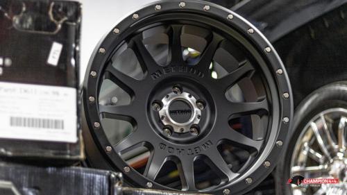 method-race-wheels-mr605_48822417227_o