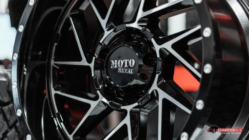 moto-metal-machined-black-mo985-breakout-wheels_48866329298_o