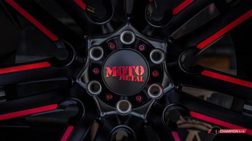 moto-metal-razor_49415972776_o